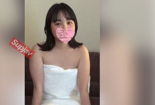 FC2PPV 3603893 【本数限定】地方の携帯ショップで働く紗奈ちゃん❤️オジサンの個人的趣味}