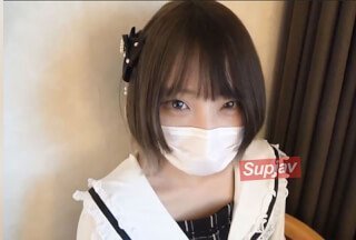 FC2PPV 3270472 【ハメ撮り・中出し】ニーハイソックスが似合う18歳スレンダー□り美○女に連続中出し}