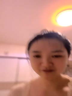 良家型气质美少妇！居家大尺度诱惑}