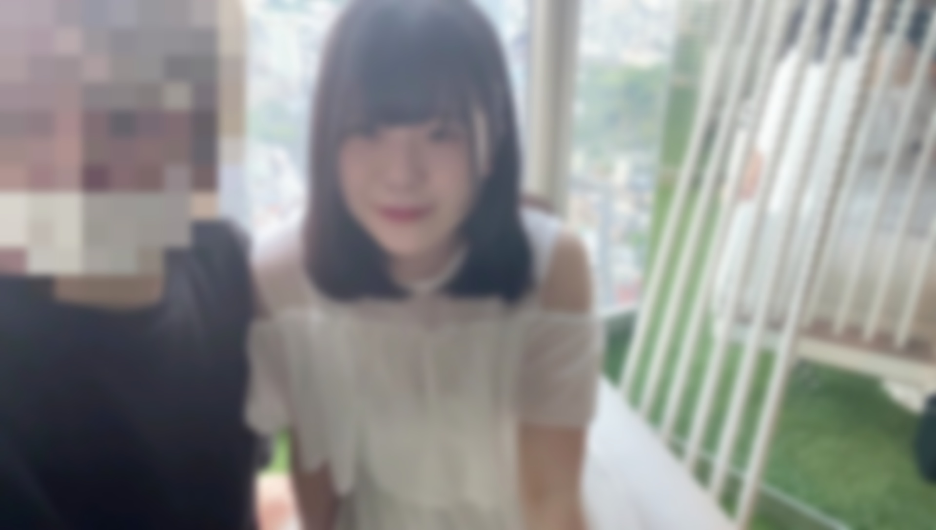 FC2-4382850 色白で黒髪清楚な新社会人1年目。甘えん坊な彼女が働くオンナになった就職祝いにイチ-cd2}