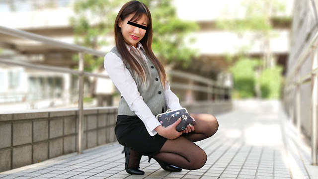 10musume 092324_01  外回りが終わって会社に戻らずホテルへ直行する上司と部下}