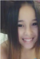 爱笑的甜美小姐姐和帅哥粉丝酒店开房啪啪瞧她吃鸡吃得多开心.}