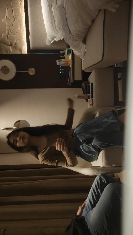 挣钱买奥迪水泥大圈高端大长腿甜美靓女你骚不骚骑乘掰开屁股就是操搞得骚女直浪叫}