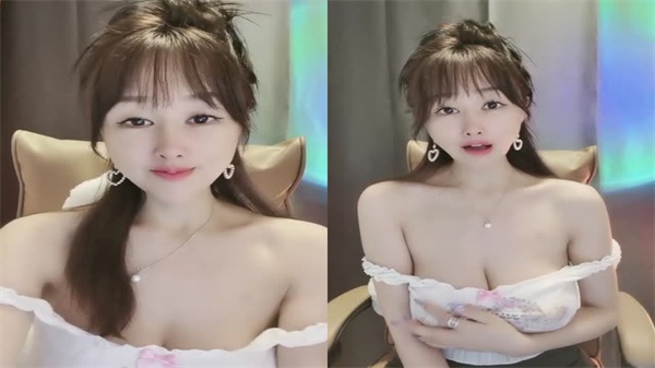 超级爆炸大奶朦朦胧胧呼之欲出的感觉真好.}